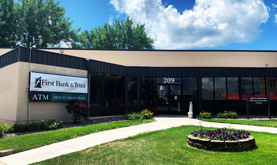 Princeton, MN | First Bank & Trust